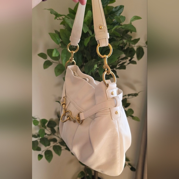 Coach Hampton White Leather 8B15 - Picture 3 of 8